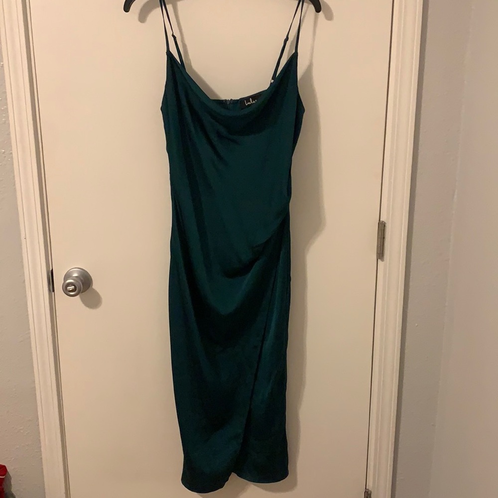 Lulu’s Cowl Neck Midi Dress
